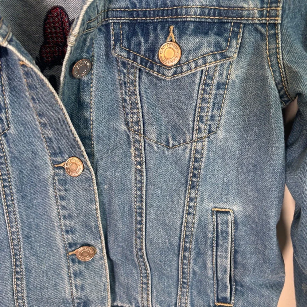 GAP excellent used